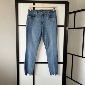 [8] Old Navy Rock Star Mid-Rise Cool Two-Toned Blue Denim Jeans w/ Fringe Cuffs